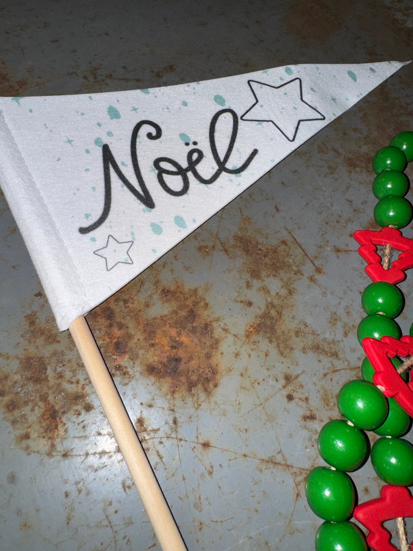 Noel Pennant Flag