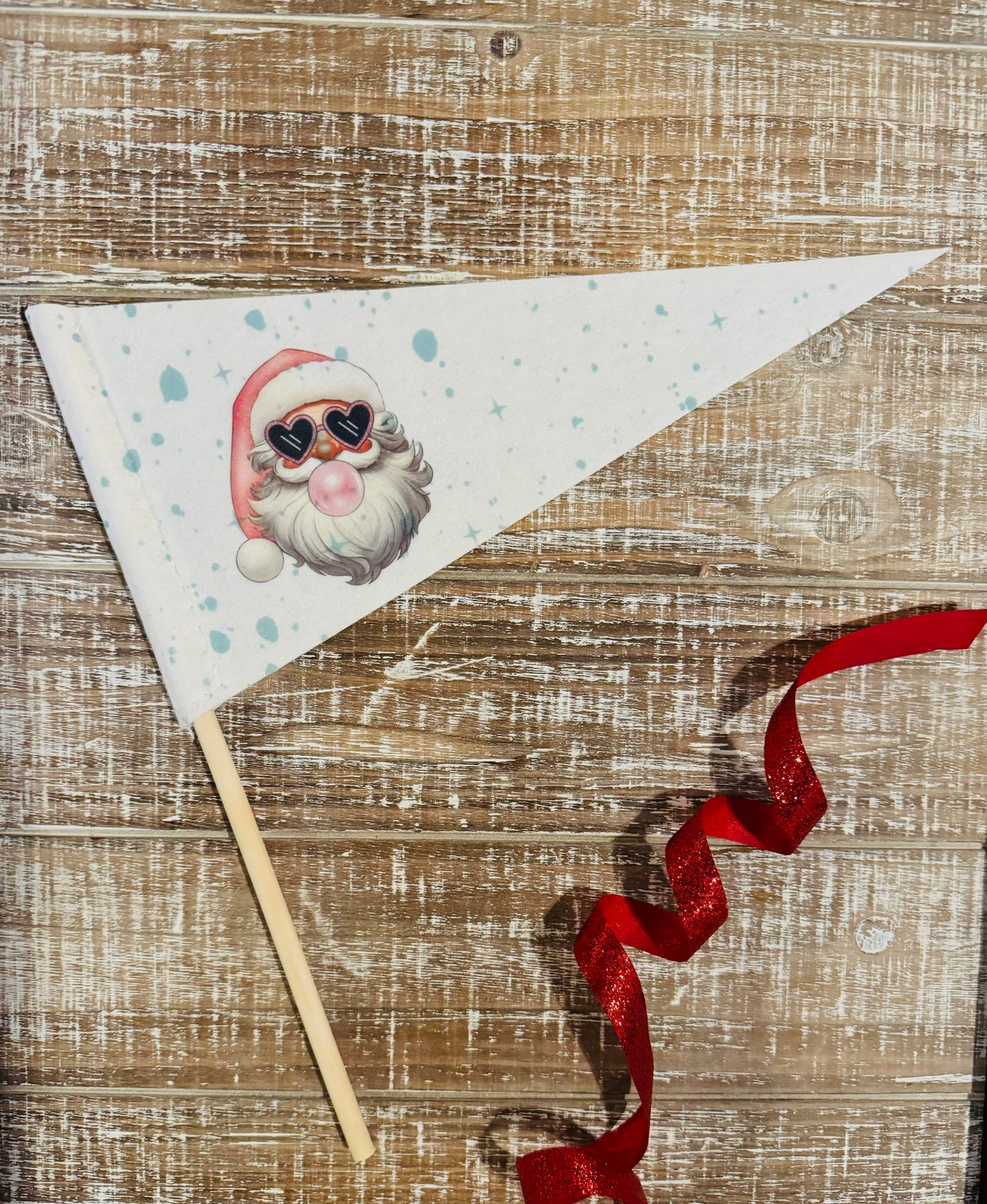 Santa’s Poppin’ Pennant Flag