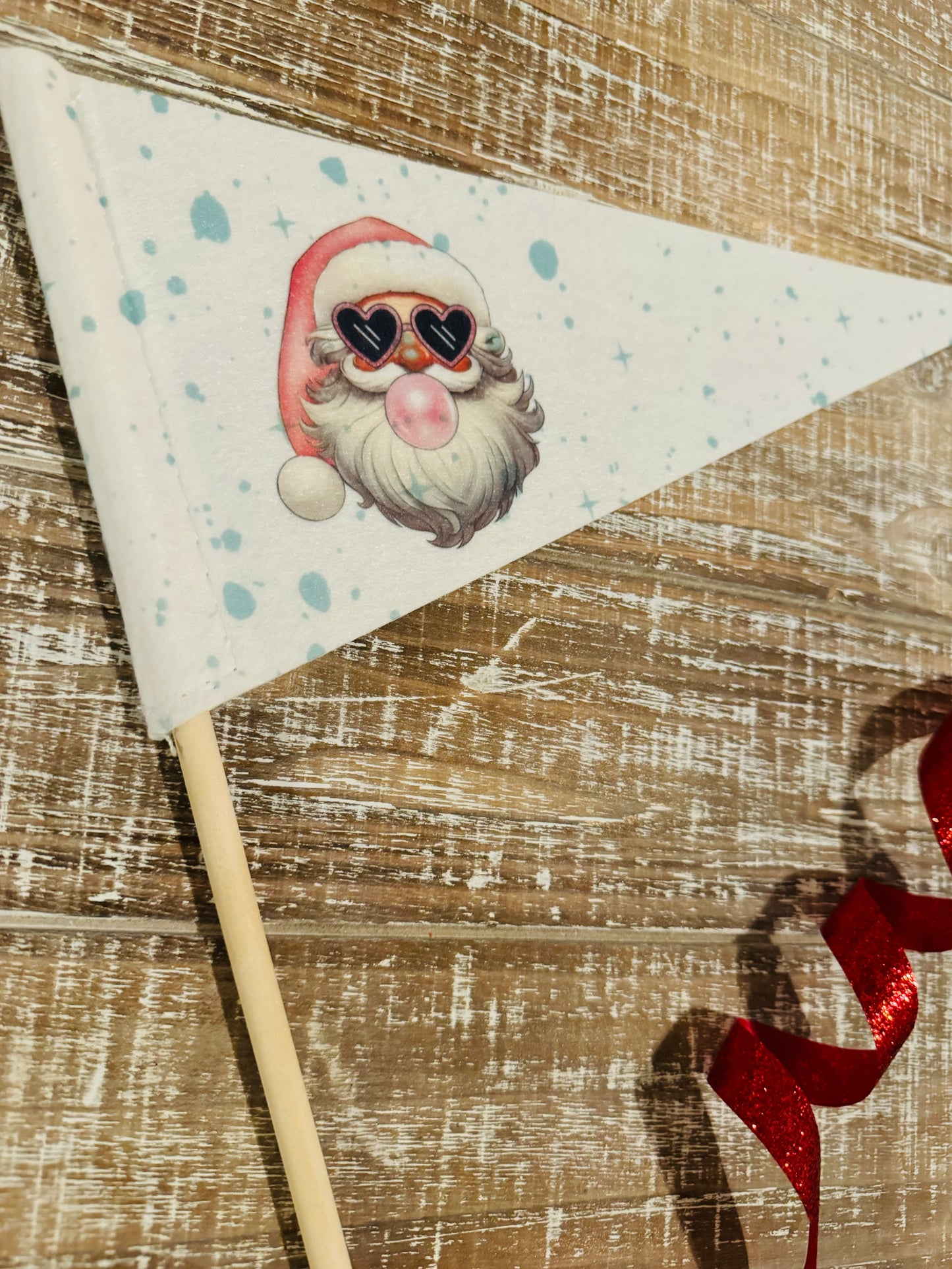 Santa’s Poppin’ Pennant Flag